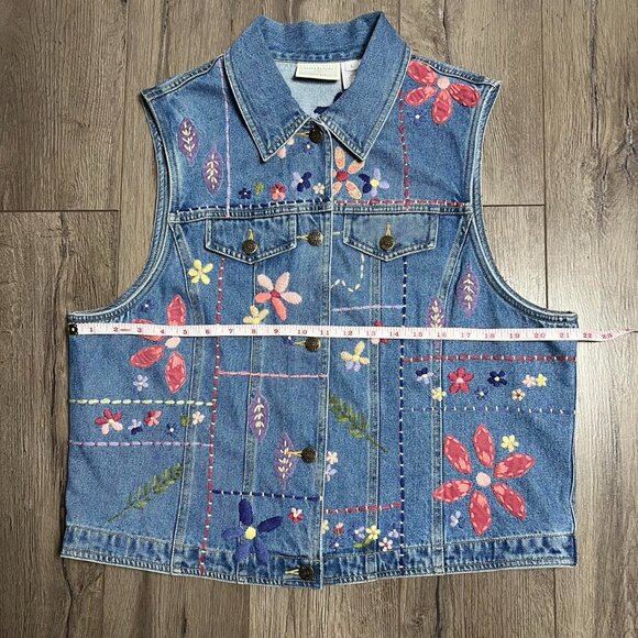 Vintage Flower Embroidered Denim Vest - Picture 5 of 8